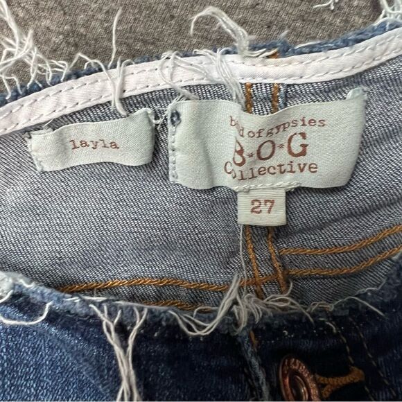 Band Of Gypsies Layla Denim Shorts - Picture 9 of 9